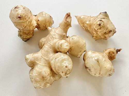 イヌリン 糖の吸収を抑制し血糖値の制限、維持を促す働きがあります。